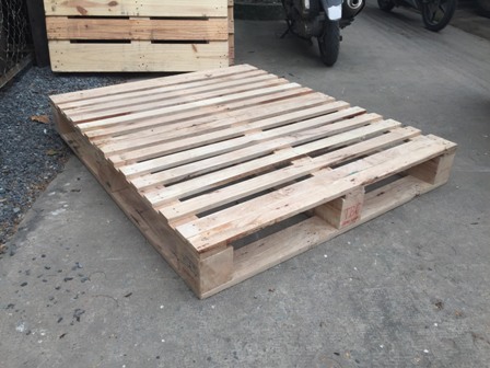 Pallet gỗ cao su Thái Lan